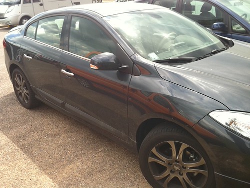 Renault Fluence (1)